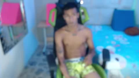 Snapshot of nando_col chatting on September 22, 2025, 8:22 pm nando_col online show from September 22, 2025, 8:22 pm
