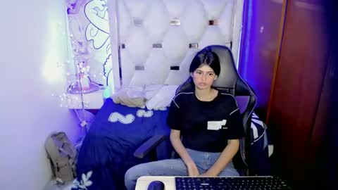 Snapshot of nani_155_ chatting on June 18, 2026, 5:30 am NANI online show from June 18, 2026, 5:30 am