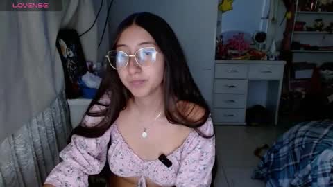 nanylux online show from January 17, 2026, 2:49 am