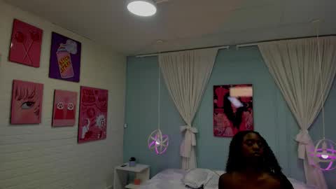 Snapshot of naomi_campell chatting on February 5, 2026, 7:29 pm Naomi online show from February 5, 2026, 7:29 pm