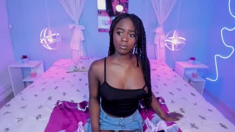 Snapshot of naomi_campell chatting on February 22, 2026, 5:55 pm Naomi online show from February 22, 2026, 5:55 pm