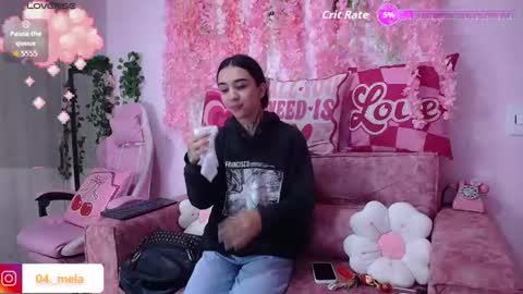 naomi_femme online show from June 19, 2026, 11:47 am