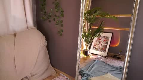 Snapshot of naomi_hotterr chatting on July 12, 2026, 5:48 pm naomi_hotterr online show from July 12, 2026, 5:48 pm