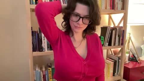 Naomi Reah online show from March 5, 2026, 3:19 pm