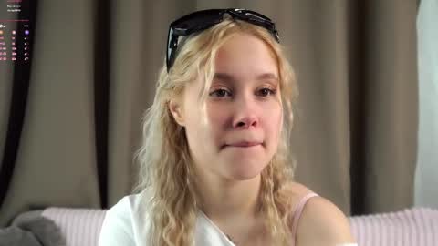 Angel online show from April 18, 2026, 3:10 am