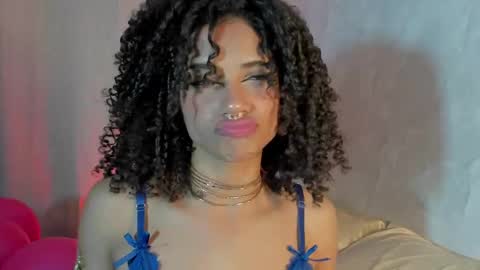 Snapshot of naomidawsonn chatting on February 17, 2025, 9:30 pm naomidawson online show from February 17, 2025, 9:30 pm