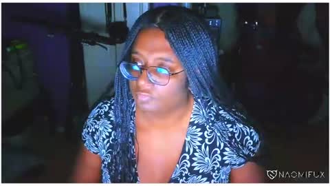Snapshot of naomifux chatting on July 20, 2026, 12:36 am Naomi online show from July 20, 2026, 12:36 am
