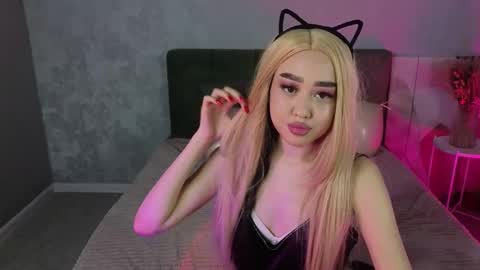 Naomi online show from February 7, 2026, 1:09 am