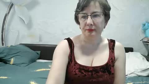 naomimolligan online show from May 18, 2026, 12:33 pm