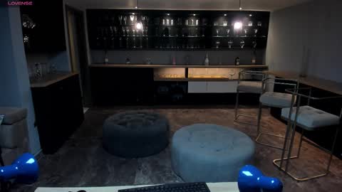 Snapshot of naomisainz chatting on November 28, 2025, 11:57 am Naomi online show from November 28, 2025, 11:57 am