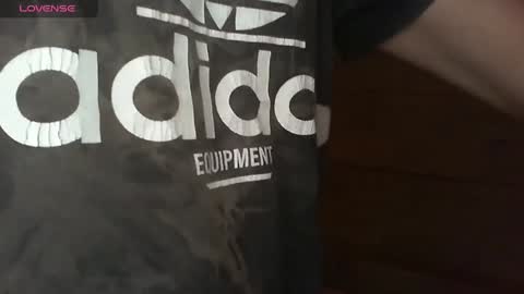 Snapshot of naomisimon chatting on January 4, 2025, 2:25 am bellas2012 online show from January 4, 2025, 2:25 am