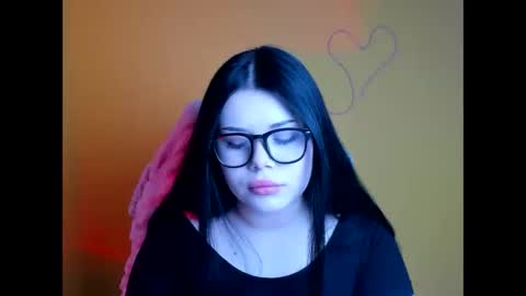 Snapshot of naomivibes chatting on November 13, 2025, 12:37 pm Naomi online show from November 13, 2025, 12:37 pm