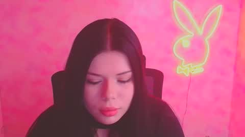 Snapshot of naomivibes chatting on November 15, 2025, 7:05 am Naomi online show from November 15, 2025, 7:05 am