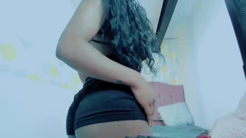 Snapshot of naomy__smith__ chatting on January 26, 2025, 6:16 pm N A O M Y online show from January 26, 2025, 6:16 pm