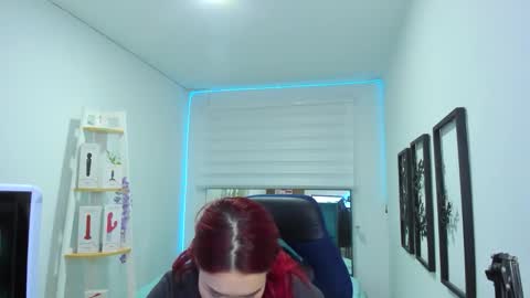 naomy_sex_69 online show from November 8, 2025, 11:14 pm