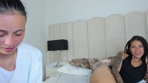 NaomyAndDany online show from January 18, 2025, 1:08 am