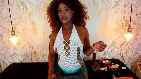 Naomy online show from October 2, 2025, 8:49 pm