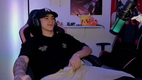 sebastian online show from January 3, 2025, 8:10 am