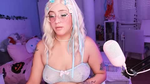 Snapshot of narubolita chatting on October 3, 2025, 9:06 am Narubolita Narupinku online show from October 3, 2025, 9:06 am