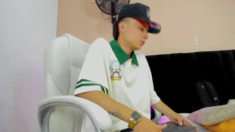 Nascary Fox online show from September 20, 2025, 8:21 pm