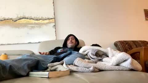 nassobout online show from December 29, 2024, 2:00 pm