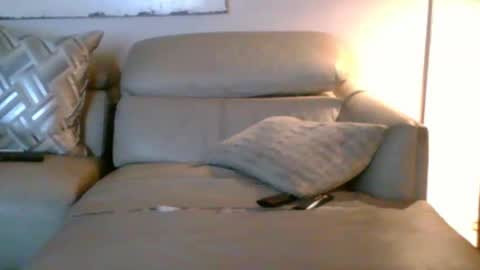 nassobout online show from December 21, 2025, 5:03 am