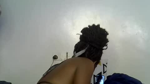 Snapshot of nasti_petite chatting on February 23, 2025, 12:30 am nasti_petite online show from February 23, 2025, 12:30 am