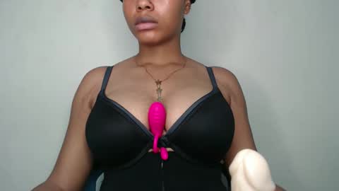 sheba online show from December 2, 2025, 2:01 pm