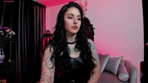 Goddess Alice online show from November 21, 2025, 8:24 am