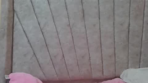 Caren online show from October 31, 2025, 12:06 pm