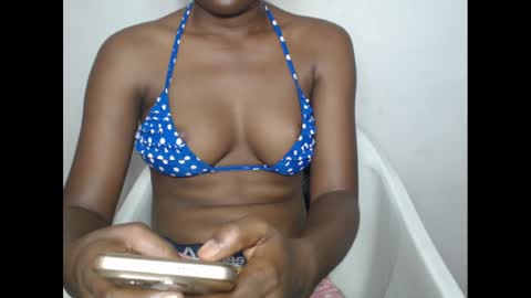 nasty_luna0 online show from March 12, 2025, 7:46 am