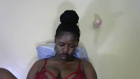 nasty_red2 online show from May 5, 2026, 9:01 pm