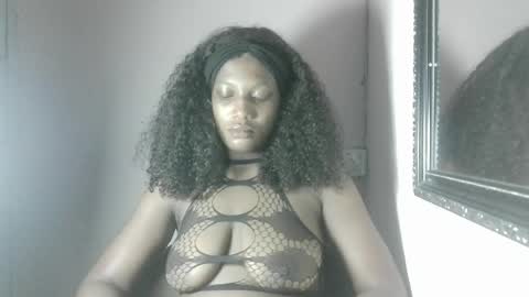 Snapshot of nastybadgirlxx chatting on June 16, 2026, 6:38 am Nastybadgirlxx online show from June 16, 2026, 6:38 am