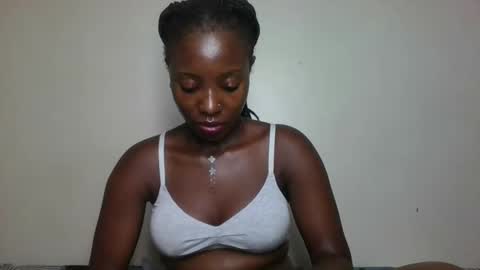 nastyivy1 online show from November 18, 2025, 7:07 pm