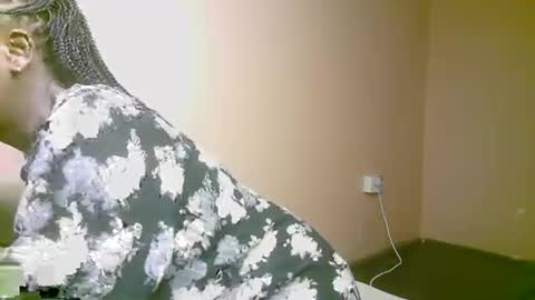 Snapshot of nastypetitebaby chatting on April 26, 2026, 4:59 pm nastypetitebaby online show from April 26, 2026, 4:59 pm