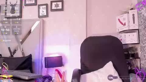 Natacha black online show from February 14, 2025, 1:23 am