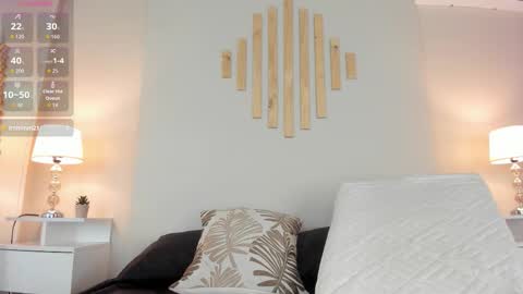 Natacha Diaz online show from November 8, 2025, 11:43 am