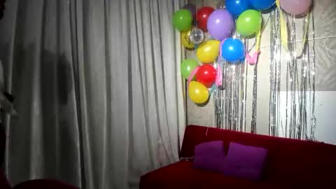 NATALI KIDMAN online show from April 5, 2026, 1:30 pm