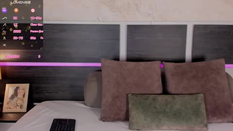 Snapshot of natalia_cruzz chatting on May 13, 2026, 8:06 pm Nata online show from May 13, 2026, 8:06 pm