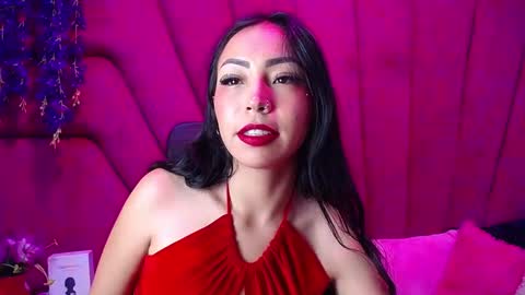 Snapshot of natalia_pinkk chatting on November 21, 2025, 1:54 pm natalia pinkk online show from November 21, 2025, 1:54 pm