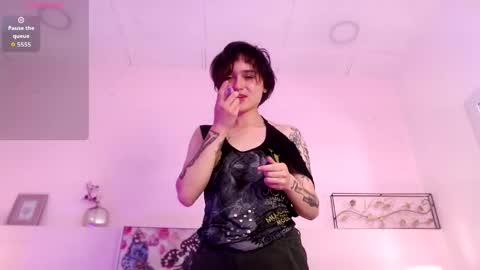 Natalia online show from June 9, 2026, 3:07 am