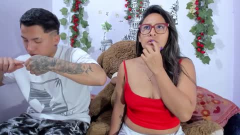 nataliaandjulliam online show from November 10, 2025, 6:34 am