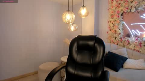 Nata online show from December 17, 2025, 2:39 am