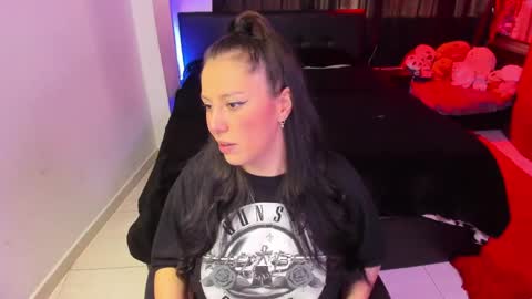 Natalia online show from May 21, 2026, 8:27 pm