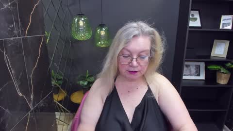NataliCloud online show from December 5, 2024, 4:34 pm