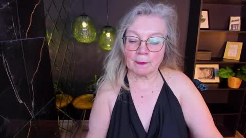 NataliCloud online show from April 3, 2026, 4:49 pm