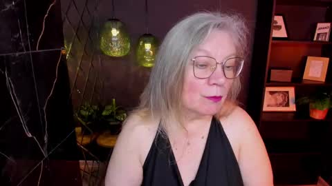 NataliCloud online show from June 1, 2026, 1:13 pm