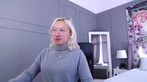 Natalie online show from October 29, 2025, 9:22 am