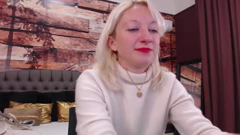 Natalie online show from December 3, 2025, 9:07 am