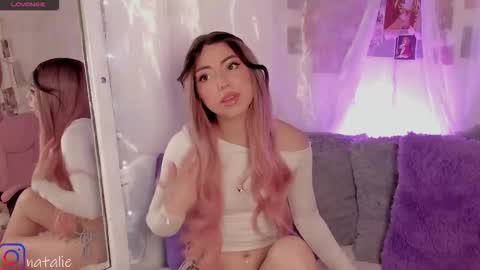 Snapshot of natalie_jaensen chatting on October 21, 2025, 12:22 am online show from October 21, 2025, 12:22 am